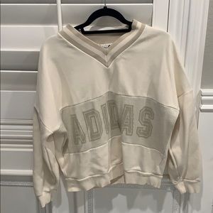 Adidas cream crew neck sweatshirt